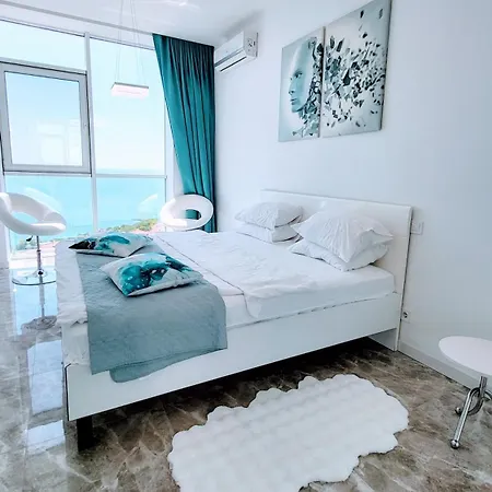 Arcadia Sea District Apartment Odessa